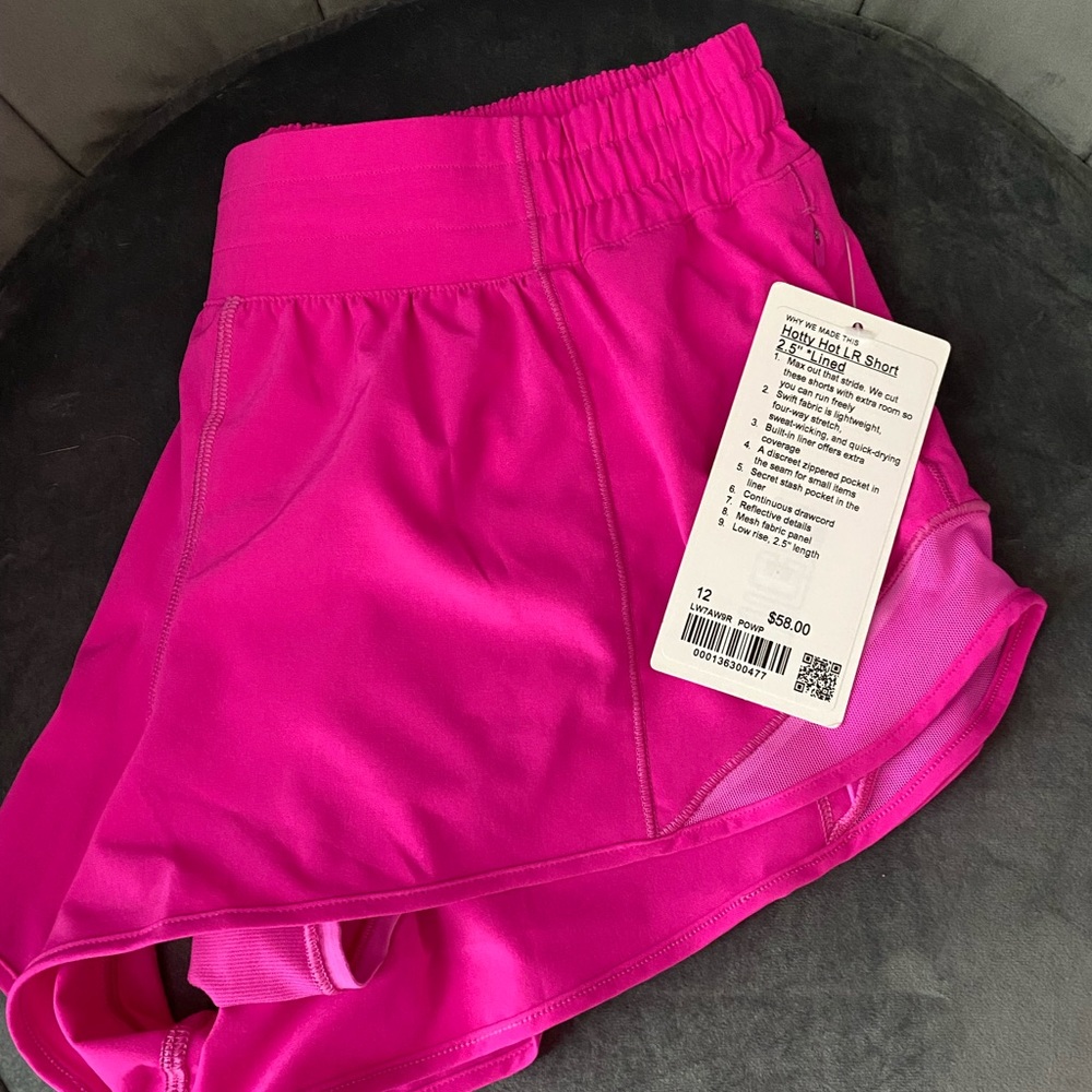 Lululemon Hotty Hot Shorts